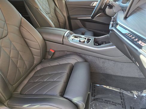 New 2026 BMW X5 xDrive50e w/ Premium Package image 16
