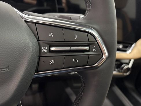 New 2026 Chevrolet Equinox ACTIV w/ Convenience Package III image 26