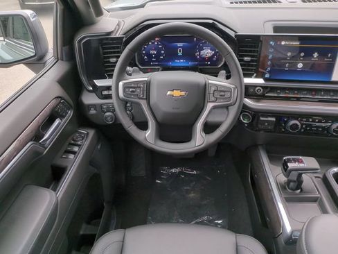 New 2026 Chevrolet Silverado 1500 LTZ w/ LTZ Premium Package image 16