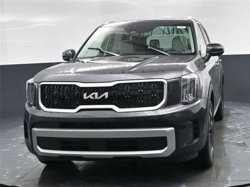New 2025 Kia Telluride EX image 19