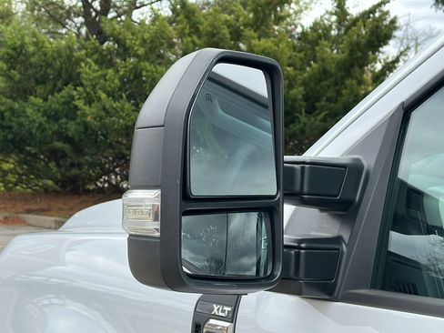 Used 2024 Ford F250 XLT w/ FX4 Off-Road Package image 14