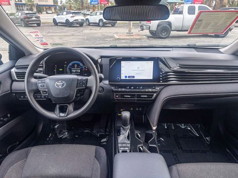 Certified 2025 Toyota Camry LE image 15