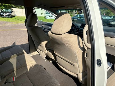 Used 2016 Honda Odyssey EX image 23