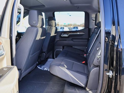 New 2026 GMC Sierra 1500 Elevation image 9