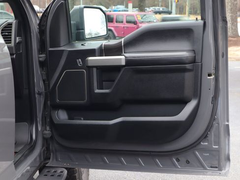 Used 2018 Ford F150 Raptor w/ Equipment Group 802A Luxury image 25