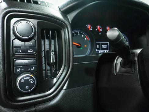 Used 2020 Chevrolet Silverado 1500 Custom w/ Custom Value Package AWD/4WD image 21