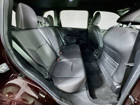 Used 2026 Subaru Forester Premium AWD/4WD image 34
