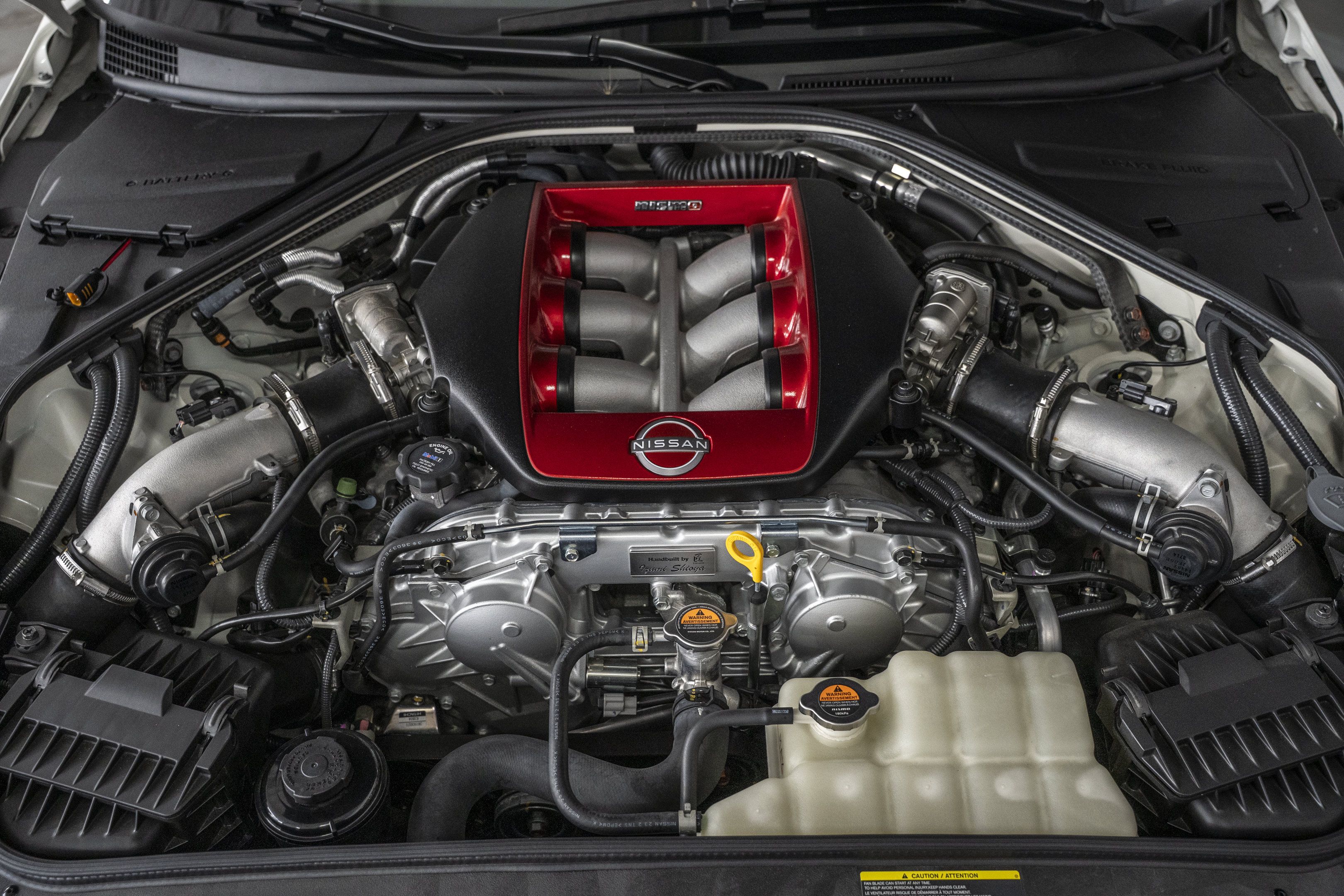 Used 2024 Nissan GT-R NISMO w/ Floor Mat Package AWD/4WD image 65
