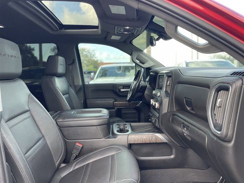Used 2022 GMC Sierra 3500 Denali w/ Denali Ultimate Package image 24