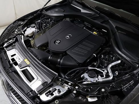 Certified 2026 Mercedes-Benz GLC 300 4MATIC image 38