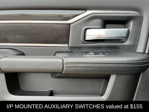 Used 2022 RAM 3500 Laramie w/ Night Edition image 17