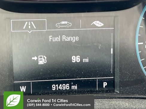 Used 2018 Chevrolet Cruze Premier w/ Enhanced Convenience Package FWD image 4