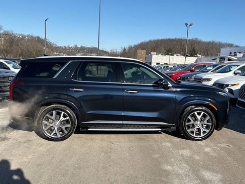 Used 2022 Hyundai Palisade Limited w/ Cargo Package image 6