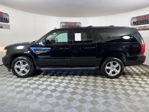 Used 2014 Chevrolet Suburban LT AWD/4WD image 7