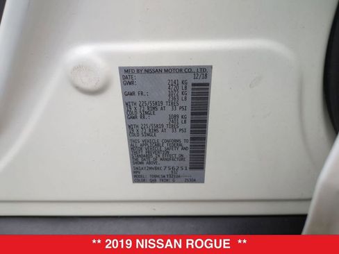 Certified 2019 Nissan Rogue SL w/ Premium Package image 42