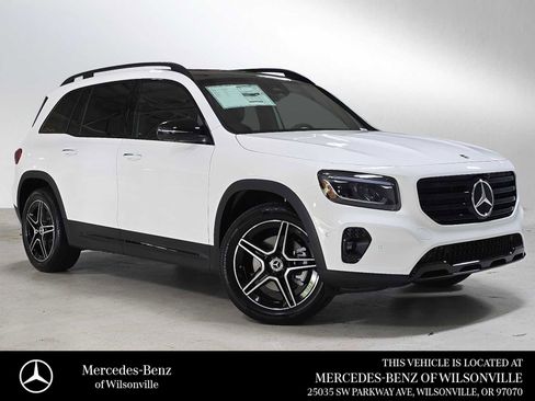 New 2026 Mercedes-Benz GLB 250 4MATIC image 1