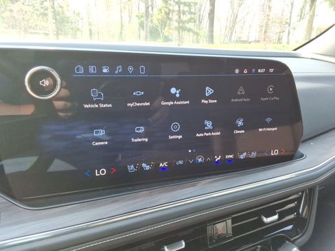 Certified 2025 Chevrolet Tahoe Premier AWD/4WD image 31