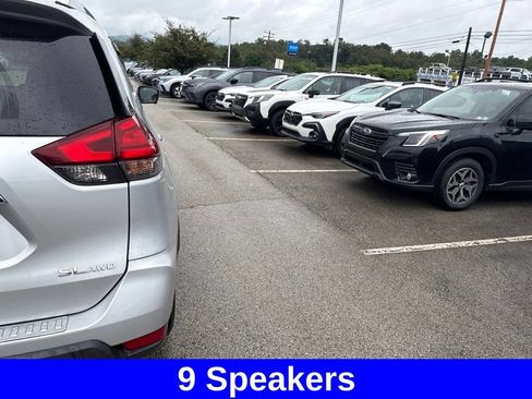 Used 2017 Nissan Rogue SL w/ SL Premium Package AWD/4WD image 5