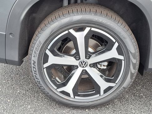 New 2026 Volkswagen Tiguan SE AWD/4WD image 5