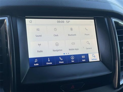 Used 2021 Ford Ranger Lariat w/ Tremor Off-Road Package image 14