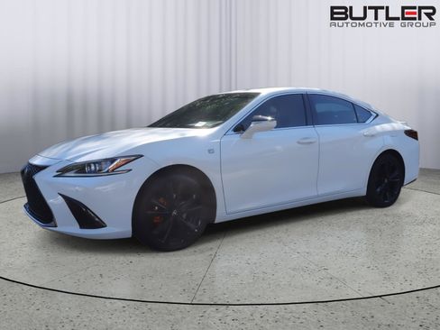 Used 2023 Lexus ES 350 F Sport image 5