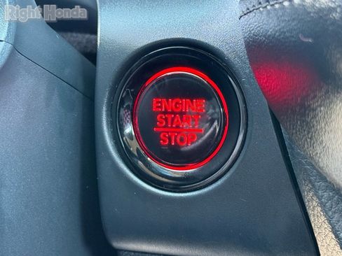 Used 2025 Honda HR-V LX image 26