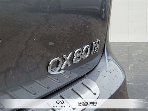 New 2025 INFINITI QX80 Sensory w/ Exterior Package image 10
