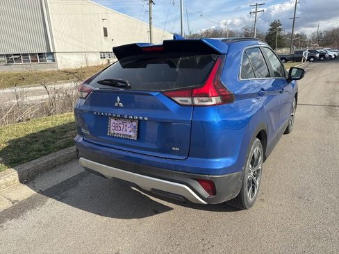 Used 2022 Mitsubishi Eclipse Cross FWD image 5