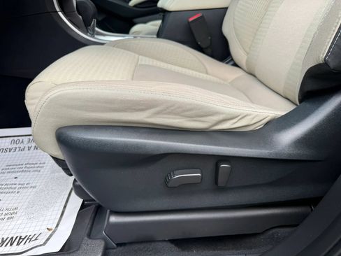 Used 2019 Subaru Ascent Premium AWD/4WD image 26