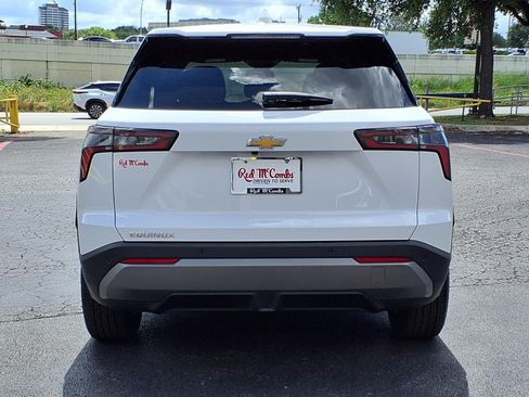 Used 2025 Chevrolet Equinox LT FWD image 7