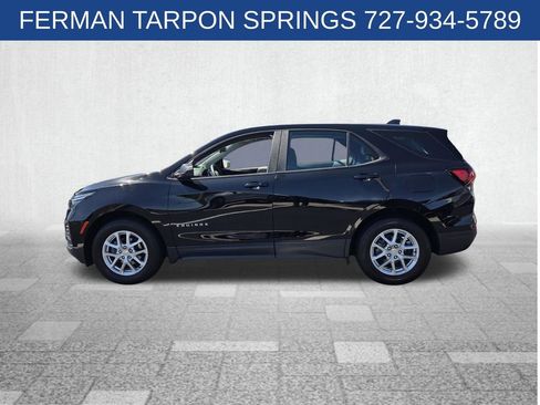 Used 2023 Chevrolet Equinox LS image 5