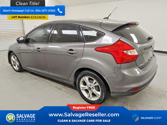 Used 2014 Ford Focus SE FWD image 3
