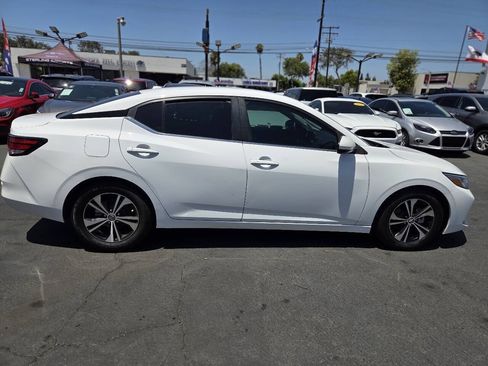 Used 2022 Nissan Sentra SV w/ Trunk Package FWD image 12