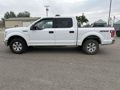 Used 2016 Ford F150 XLT image 4