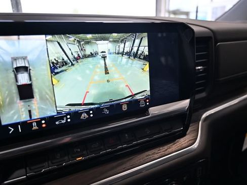 New 2026 GMC Sierra 2500 SLT w/ SLT Premium Package AWD/4WD image 19