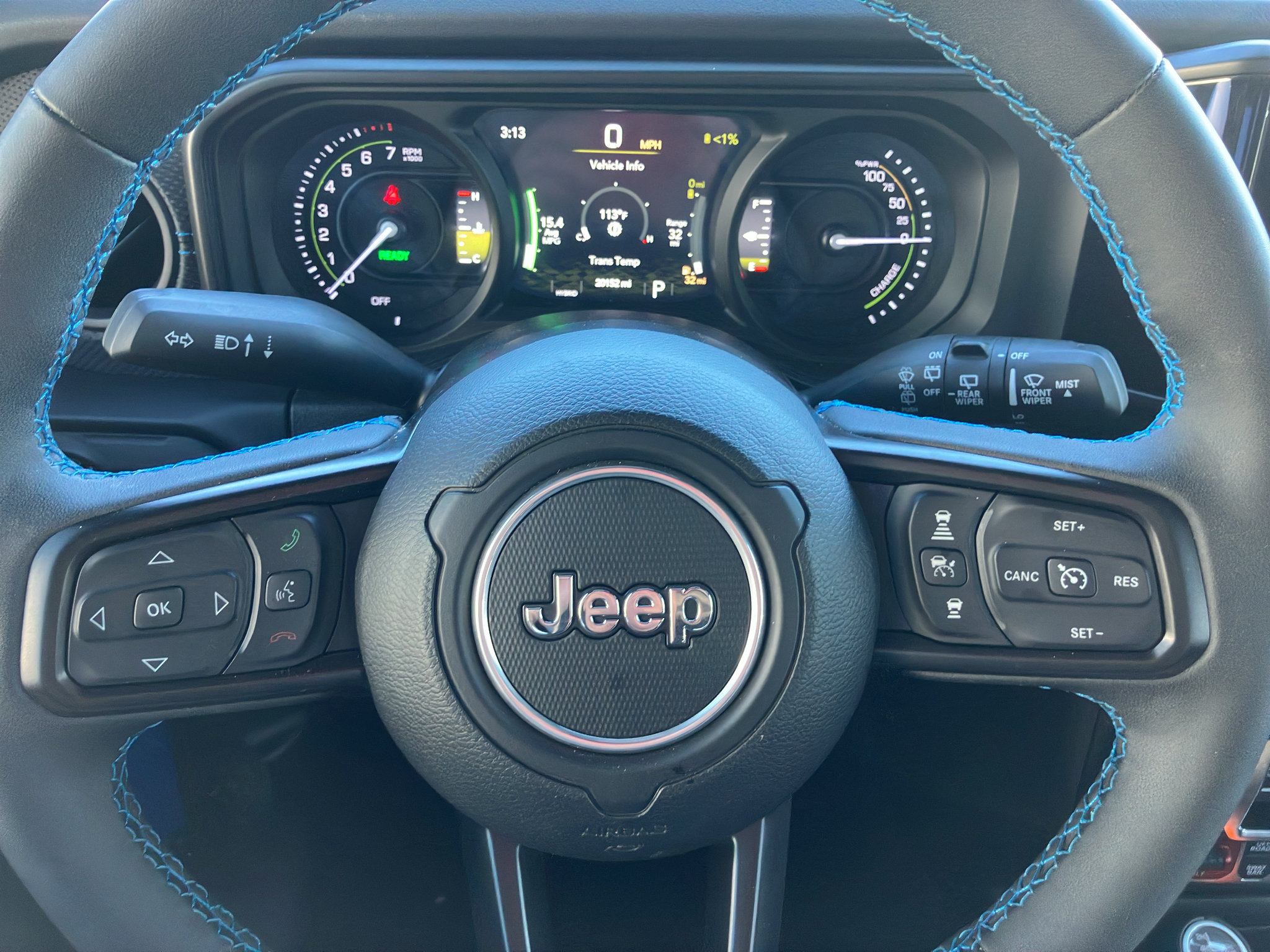 Used 2024 Jeep Wrangler Unlimited Rubicon 4xe AWD/4WD image 15