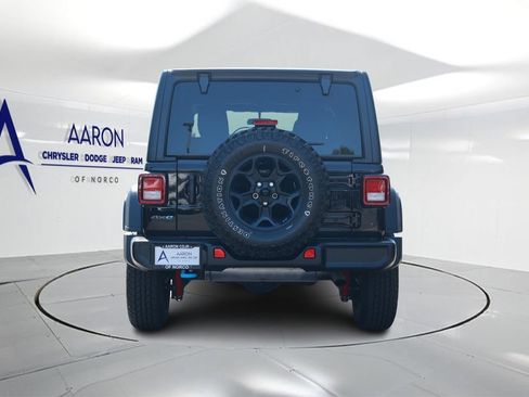 Used 2023 Jeep Wrangler Unlimited AWD/4WD image 3