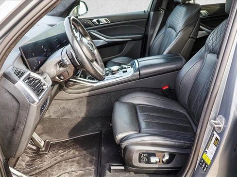 Certified 2024 BMW X7 M60i w/ Executive Package image 12