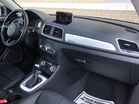 Used 2015 Audi Q3 2.0T Prestige w/ Prestige Package AWD/4WD image 23