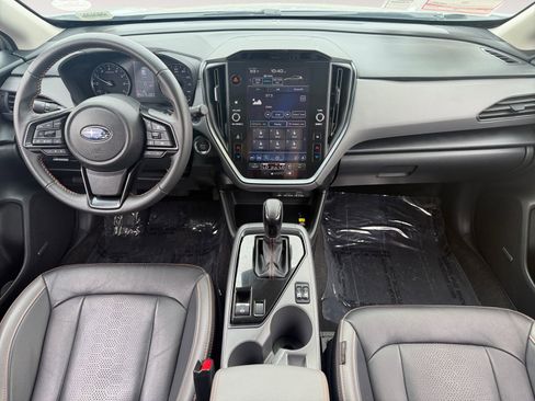 Used 2024 Subaru Crosstrek 2.5i Limited w/ Crosstrek Mirror Package AWD/4WD image 10