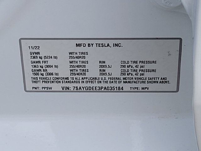 Used 2023 Tesla Model Y Long Range AWD/4WD image 23