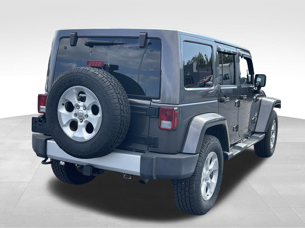 Used 2014 Jeep Wrangler Unlimited Sahara AWD/4WD image 8