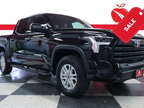 Used 2023 Toyota Tundra SR5 w/ SR5 Convenience Package AWD/4WD image 1