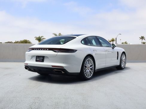 Certified 2023 Porsche Panamera Platinum Edition RWD image 9