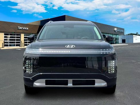 New 2026 Hyundai Ioniq 9 SE image 13