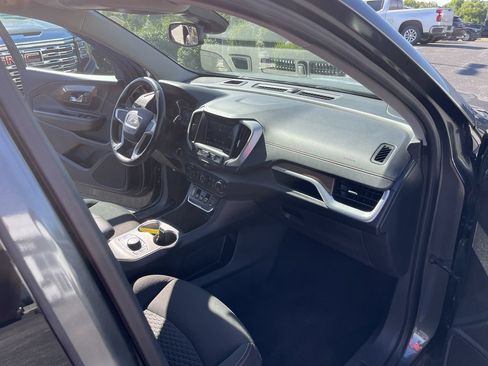Used 2020 GMC Terrain SLE w/ Driver Convenience Package FWD image 27