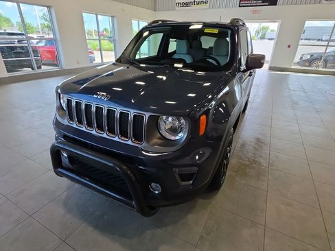 Used 2021 Jeep Renegade Limited w/ Trailer Tow Group AWD/4WD image 2