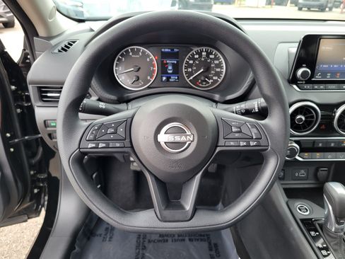 Certified 2025 Nissan Sentra S FWD image 20