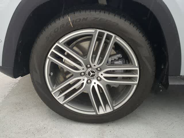 Used 2026 Mercedes-Benz GLS 450 4MATIC image 13