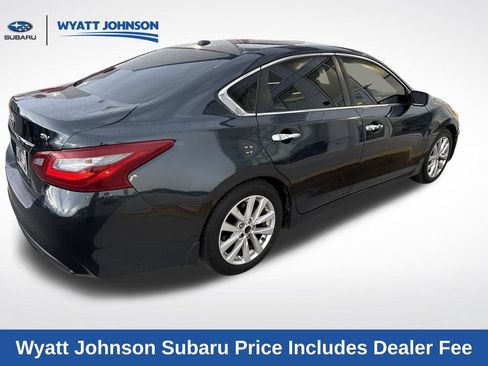 Used 2017 Nissan Altima 2.5 SV FWD image 8